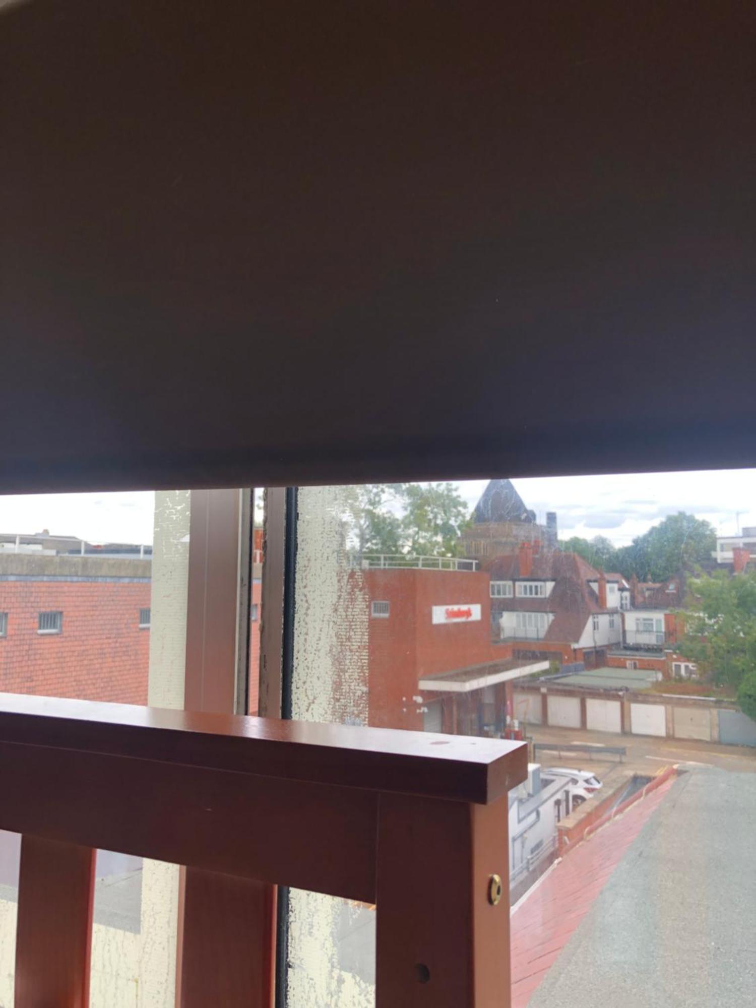 Peaceful Studio-Flat With Driveway In Golders Green Leilighet London Eksteriør bilde